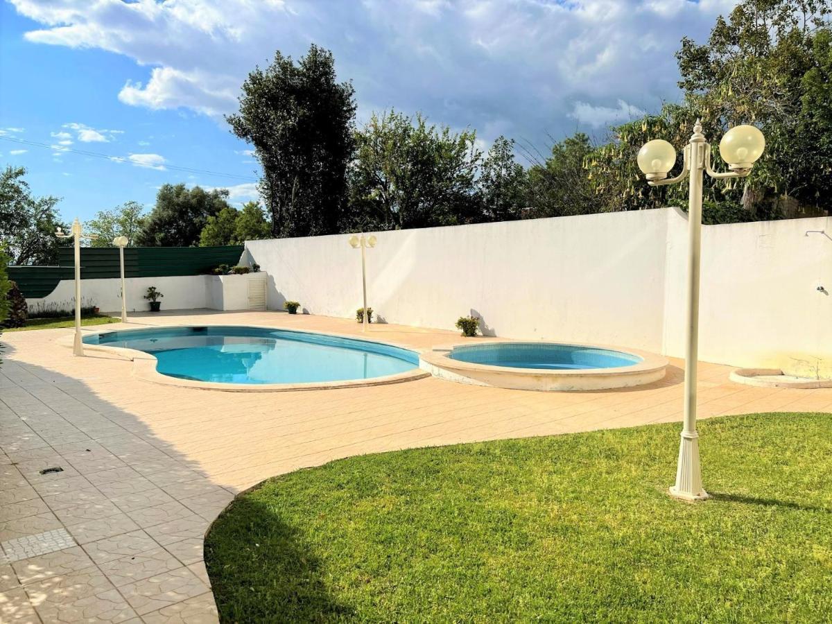 Portimao Classic With Pool By Homing Leilighet Alvor Eksteriør bilde